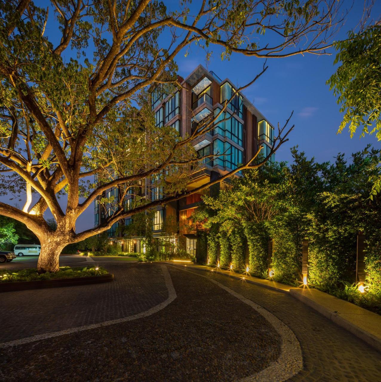 Parc Borough City Resort -Sha Extra Plus Чиангмай Экстерьер фото